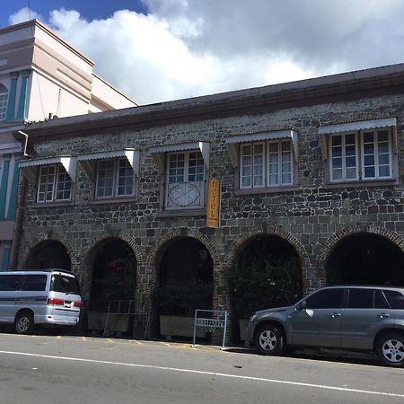 Cobblestone Inn Kingstown Exterior photo